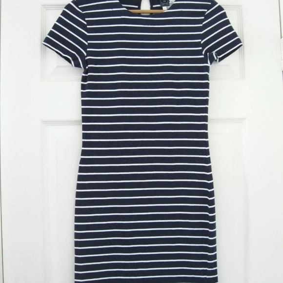 NWT FRENCH CONNECTION Navy & White Striped Dress - Picture 2 of 8
